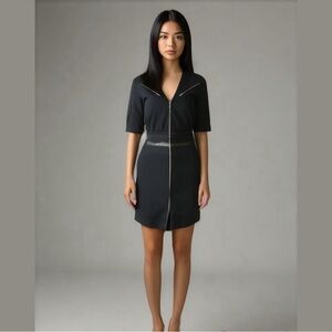 REFORMATION BLACK V-NECK FRONT EXPOSED ZIPPER SHORT SLEEVE SHEATH DRESS - 4